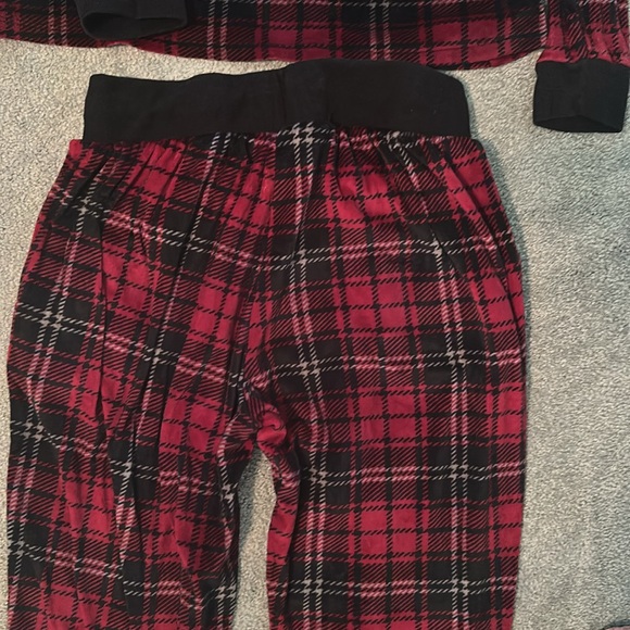 Pajamas - Picture 7 of 7